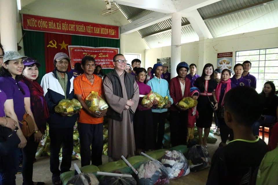 Hội LHPN xã chăm lo tết cho hội viên, phụ nữ nghèo (21/02/2019; 16:45)