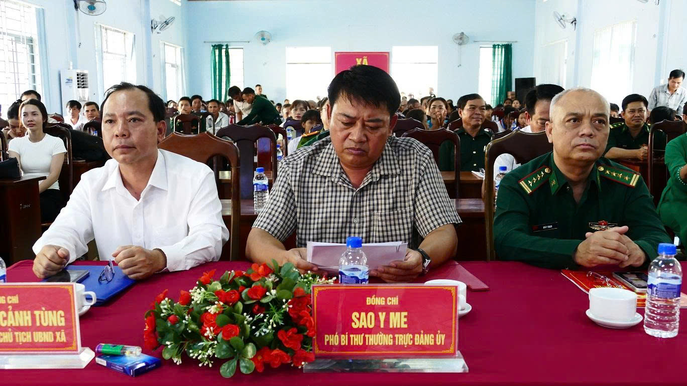 XÃ BUÔN ĐÔN TỔ CHỨC NGÀY HỘI BIÊN PHÒNG TOÀN DÂN 3/3