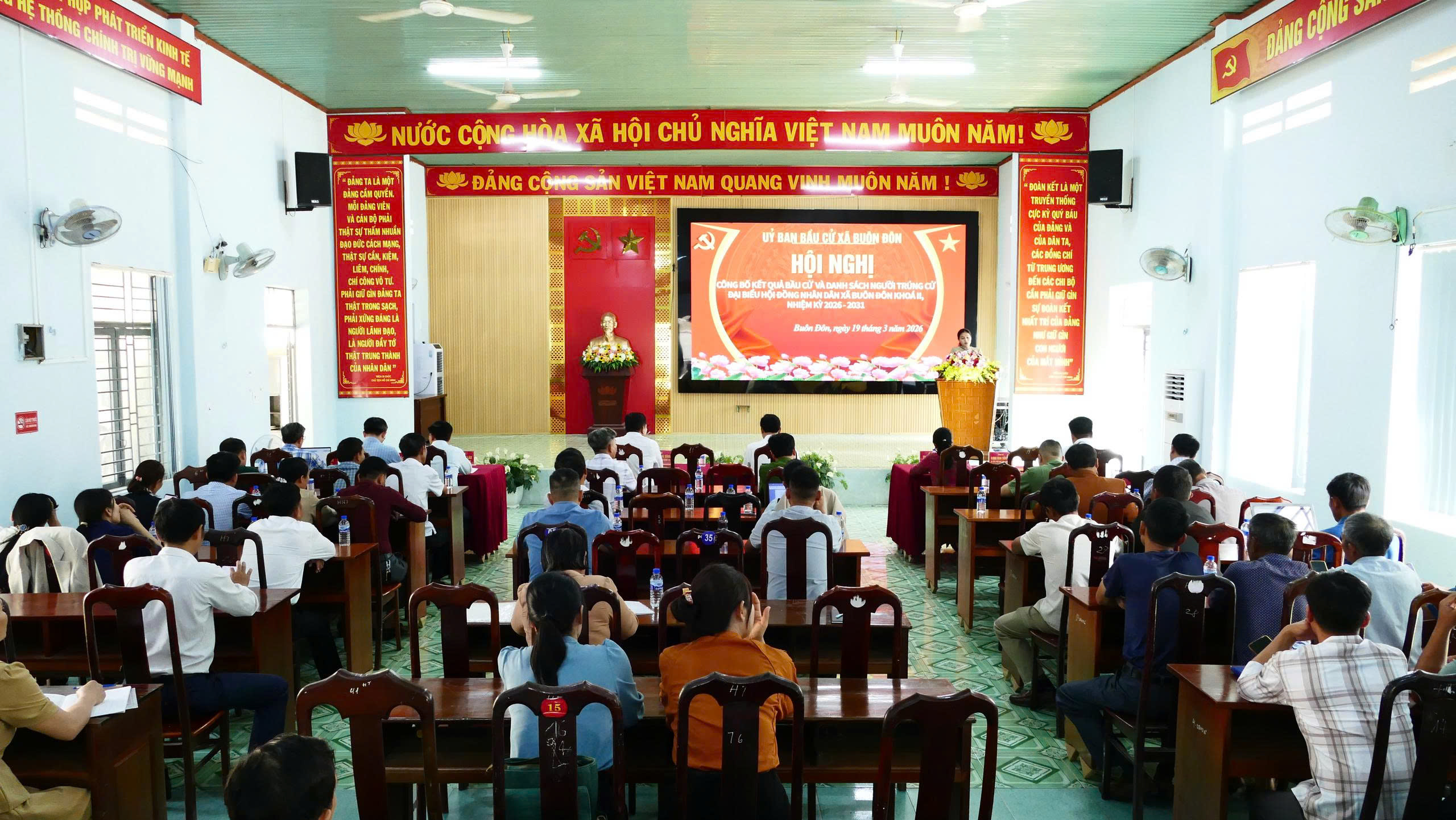 z7636227552012_5d605c6ba28e6c58cba6c2dac975015e