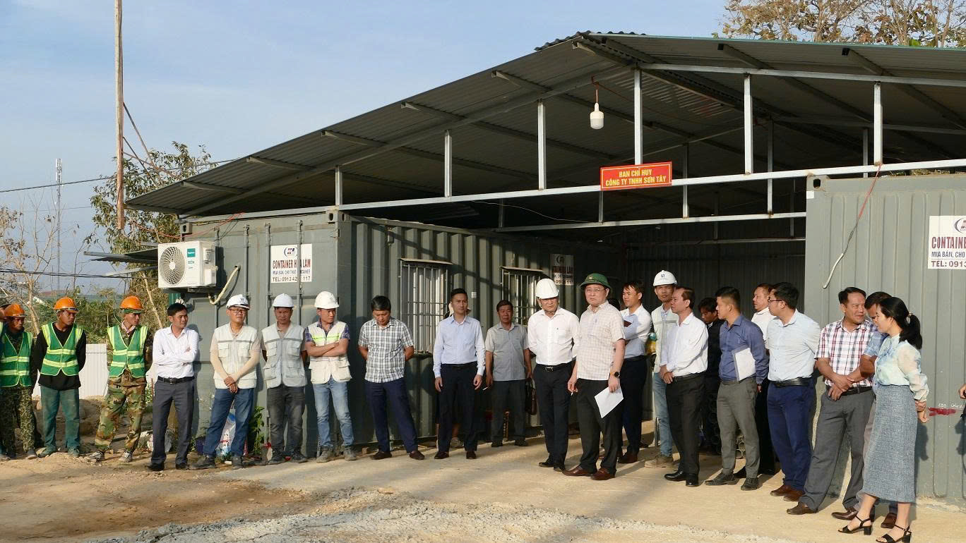 z7558674496582-8cc5c2f48cd5152b24975403c65523ef