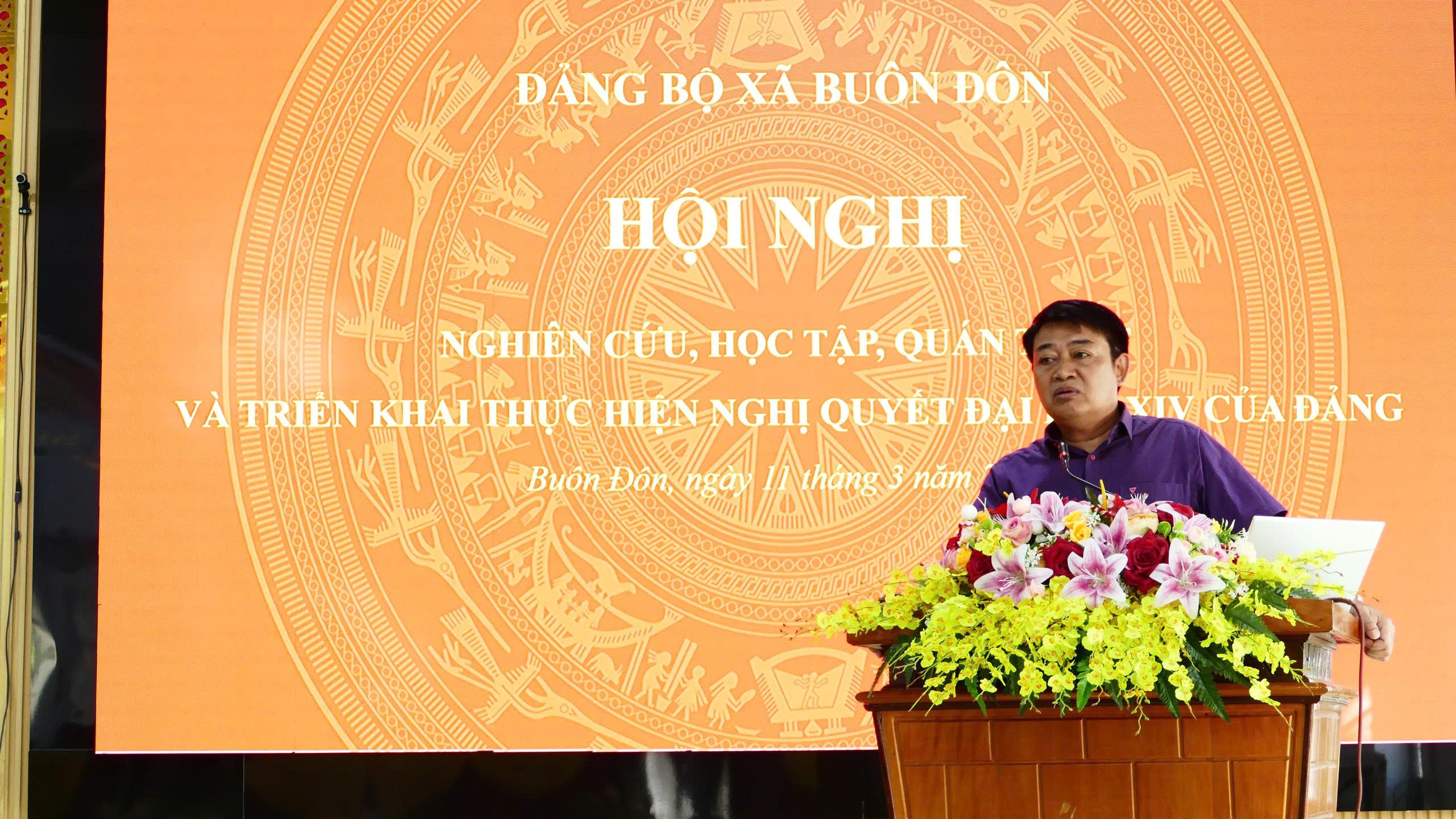 ĐẢNG BỘ XÃ BUÔN ĐÔN TỔ CHỨC HỘI NGHỊ NGHIÊN CỨU, QUÁN TRIỆT, TRIỂN KHAI THỰC HIỆN NGHỊ QUYẾT ĐẠI HỘI XIV CỦA ĐẢNG.