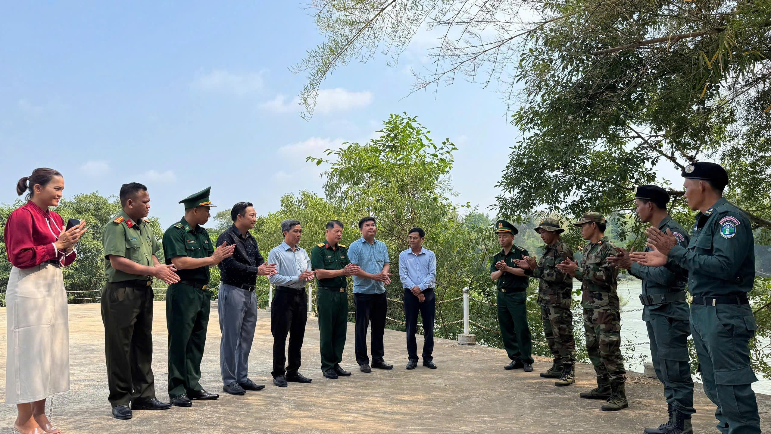 z7707549083358-faed5742146a3a0ba1d292397739f6fb